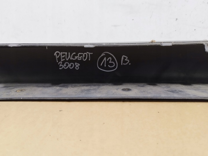 SPOILER LÈVRE PROTECTION DOUBLURE PARE-CHOCS AVANT PEUGEOT 3008 I 2009-2013