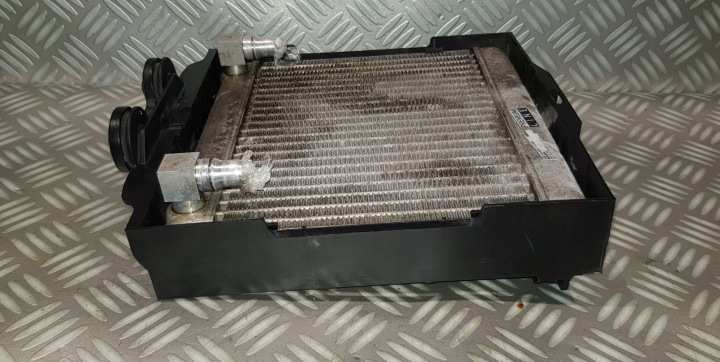 BMW F01 F06 F07 F10 F12 N55 N63 SUPPLÉMENTAIRE RADIATEUR HUILES MOTEUR 7572542