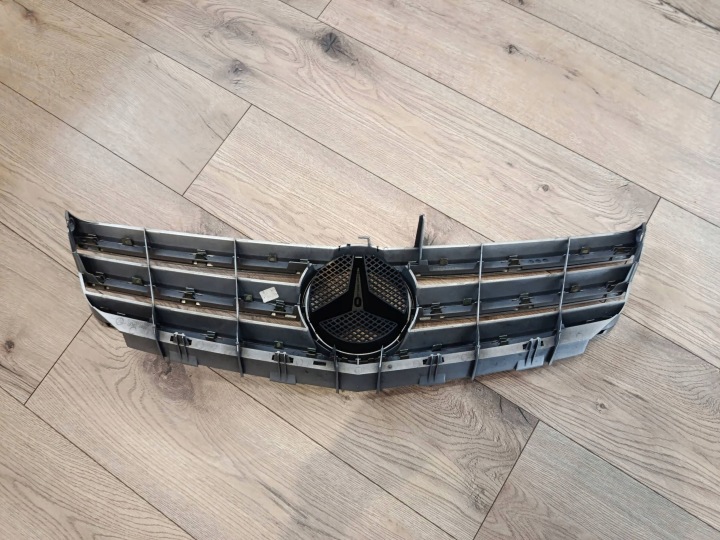 CALANDRE GRILLE AVANT AVANT CHROME INSIGNE MERCEDES-BENZ A W169 LIFT