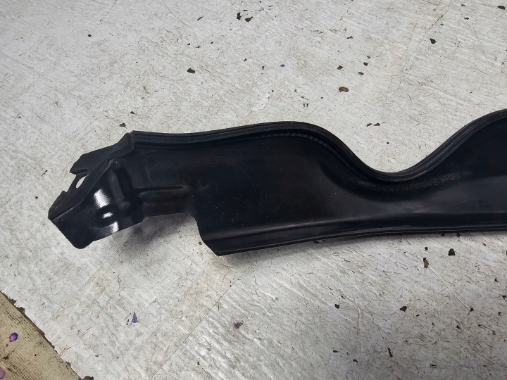 AUDI A3 S3 8V 16-20 RAINURE PLASTIQUE 8V0806239B USA