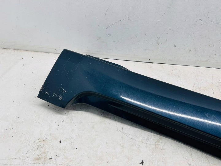 AVENSIS T27 SEUIL PROTECTION EXTÉRIEUR SEUIL GAUCHE 1H2 RAYURES