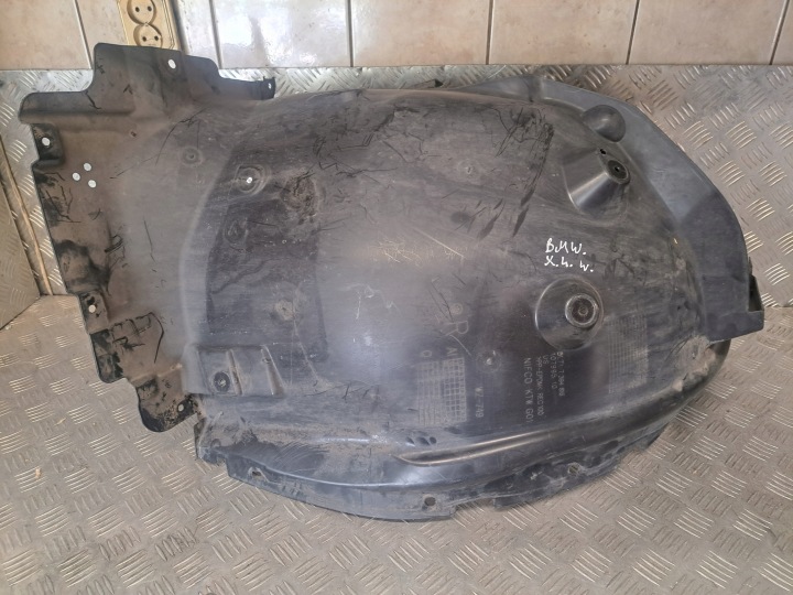 BMW X4 G02 F98 PASSAGE DE ROUE DROIT 10799510