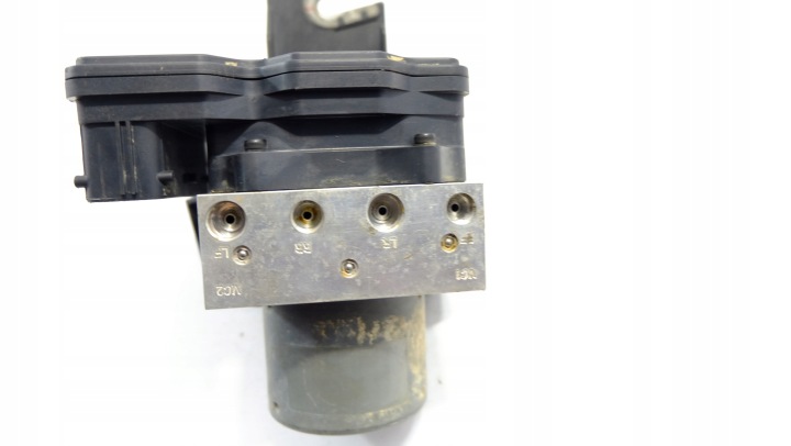 CHEVROLET AVEO T300 POMPE ABS 95104537