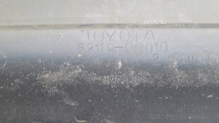 TOYOTA YARIS I PARE-CHOCS AVANT AVANT 52119-0D010 3884