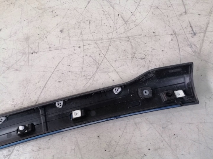 MOULURE PROTECTION VITRES AVANT AVANT DROITE CÔTÉ OPEL ZAFIRA C 2014R 22S