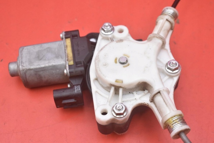 ÉLÉVATEUR VITRES DROIT AVANT EUROPE 82460-1Y000 KIA PICANTO 2 II 5D HAYON 11-15