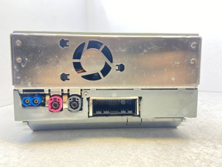 RADIO NAVIGATION COMAND A2219009003 MERCEDES W216 W221 LIFT