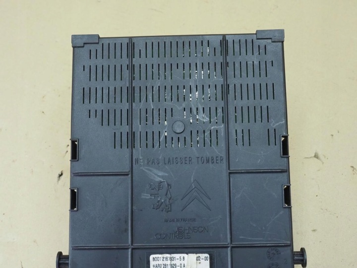 CONTRÔLEUR MODULE FUSIBLE PEUGEOT 407 9663510480