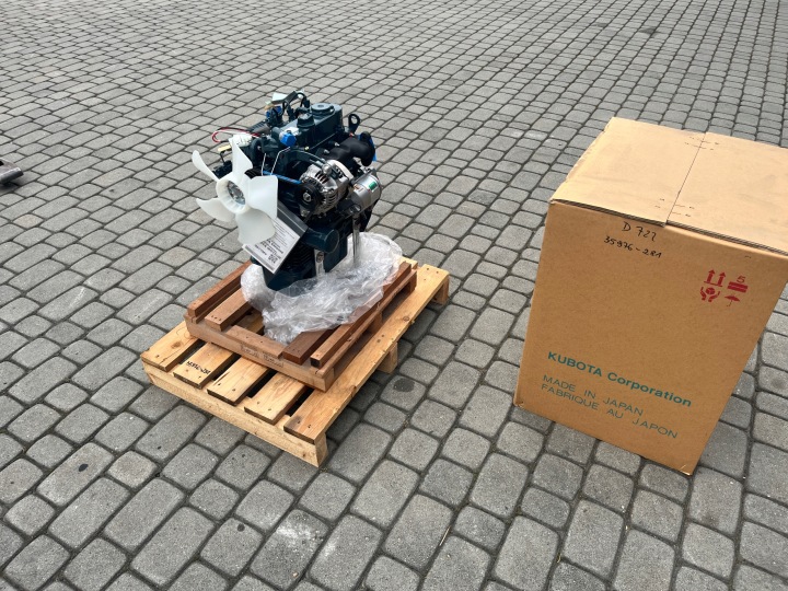MOTEUR KUBOTA D722 14000NETTO