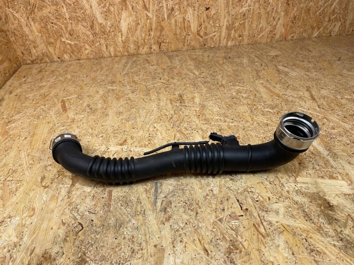 TUYAU TUYAU FIL AIR ÉCHANGEUR D'AIR DE SURALIMENTATION VOLVO XC40 II 32222069 2017-