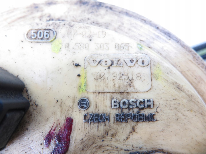 POMPE CARBURANTS VOLVO V70 II 2.4 D5 30792518 0580303065