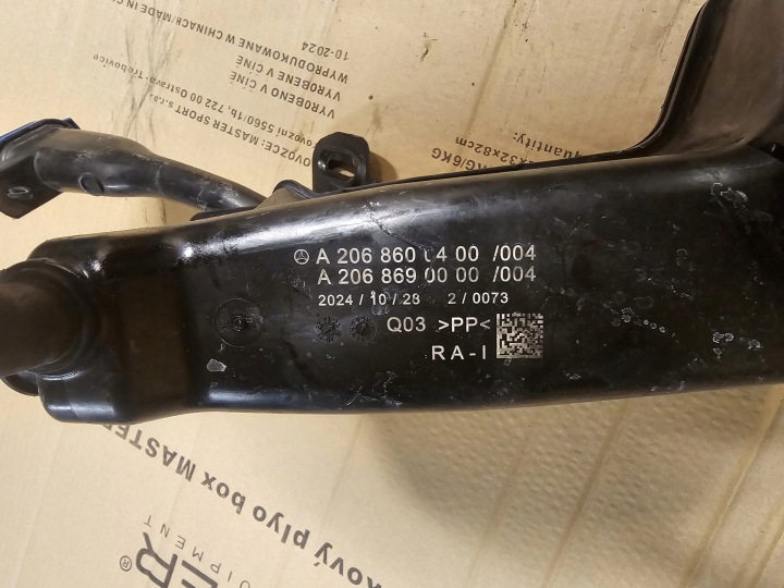 RÉSERVOIR LAVE-GLACES MERCEDES C-KLASA 206 A2068600400