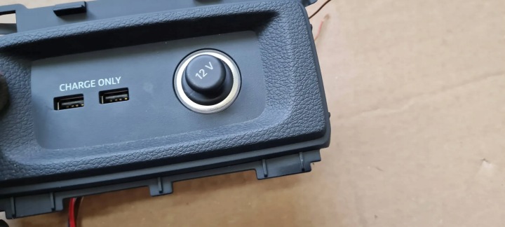 Q5 80A SQ5 TRANSMISSION PRISE USB 5Q0035726L 80A863324A