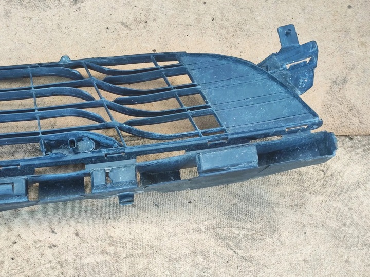 GRILLE PARE-CHOCS CENTRALE RENAULT ESPACE IV (JK0/1_) 622540001R 2.0L DIESEL