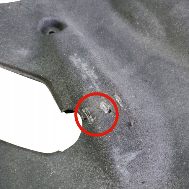 TESLA MODÈLE 3 2018 AVEC ARRIÈRE PROTECTION ARRIÈRE CHÂSSIS