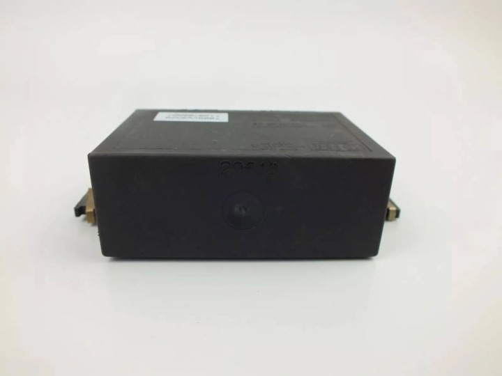IMMOBILISEUR IMMO MODULE VOLKSWAGEN OE 1H0953257BB