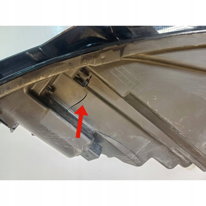AUDI A6 S6 C7 4G PHARE AVANT GAUCHE 4G0941003M