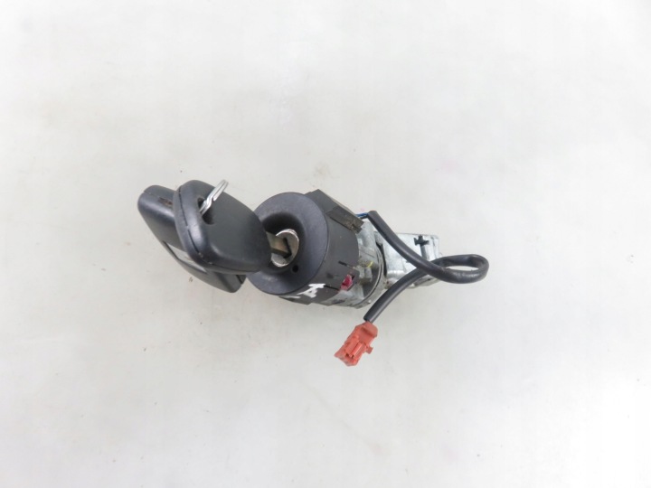 CONTACTEUR D'ALLUMAGE CITROEN C3 I N0502073 N0502455 9648445180