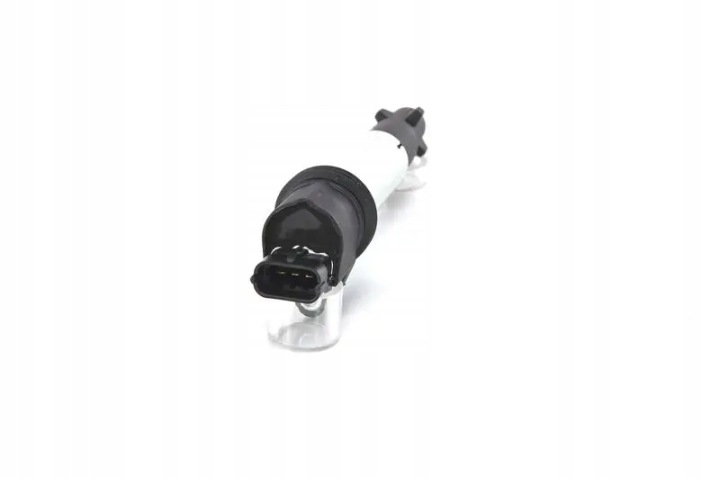 BOBINE ALLUMAGE 0 221 504 473 BOSCH LADA 110 111