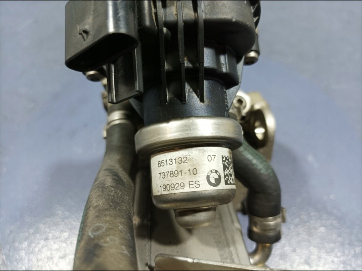 BMW 5 G30 G31 3.0 D B57D30A 265 KM RADIATEUR GAZ D'ÉCHAPPEMENT VANNE EGR 8599832