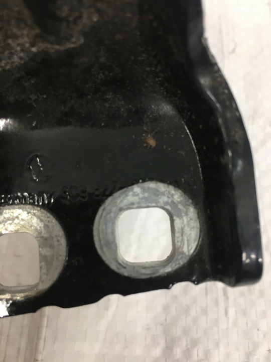 VW PASSAT UNIVERSEL B6 CHARNIÈRE COUVERCLES DE COFFRE DROIT 3C9827302D