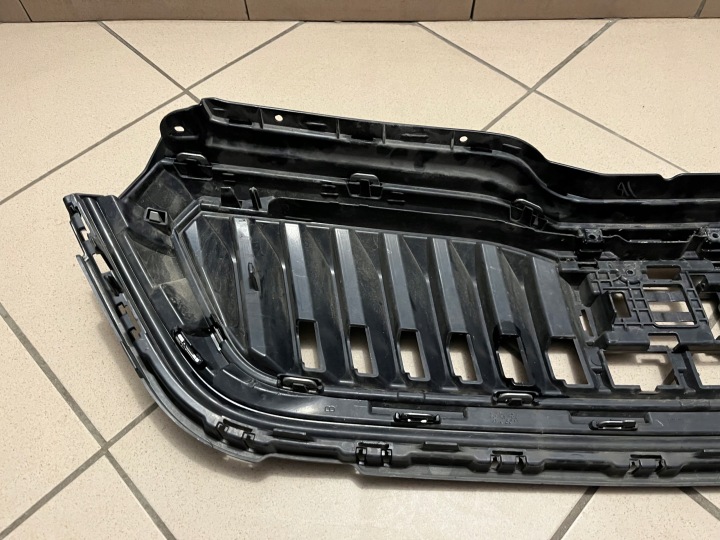 CALANDRE GRILLE GRILLE PARE-CHOCS SKODA SCALA SKALA 19- 657