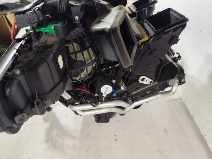 RENAULT MEGANE III GT 2.0 DCI CHAUFFAGE COMPLÈTE EUROPE CLIMATRONIC WLKP