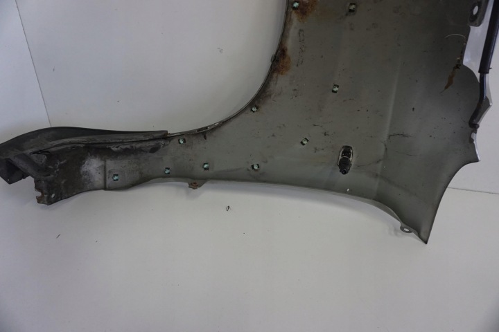 HYUNDAI TUCSON I JM AILE DROIT AVANT COULEUR YK 663212E130 2005R