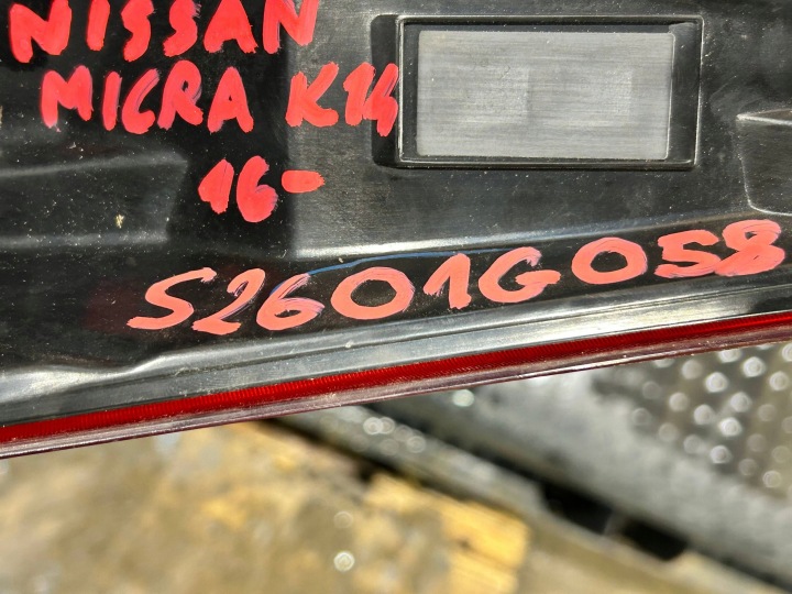 NISSAN MICRA V 5 K14 16-22 PHARE DROITE ARRIÈRE ARRIÈRE