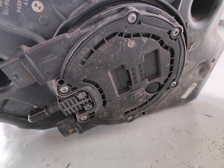 BMW X3 G01 2.0D RÉSERVOIR ADBLUE 34100299