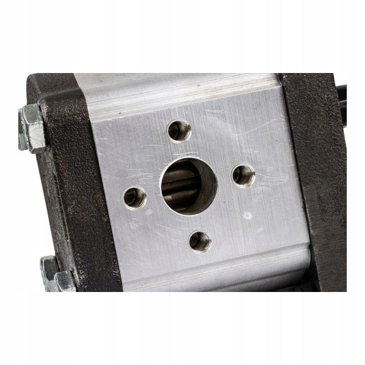 POMPE HYDRAULIQUE ZEBATA NOUVEAU HOLLAND 84530154 0510625356 BOSCH