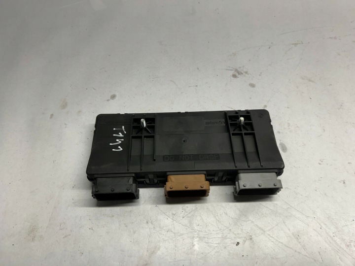 TESLA MODÈLE X 2015- MODULE AVANT GAUCHE SIÈGES 1068115-00-B