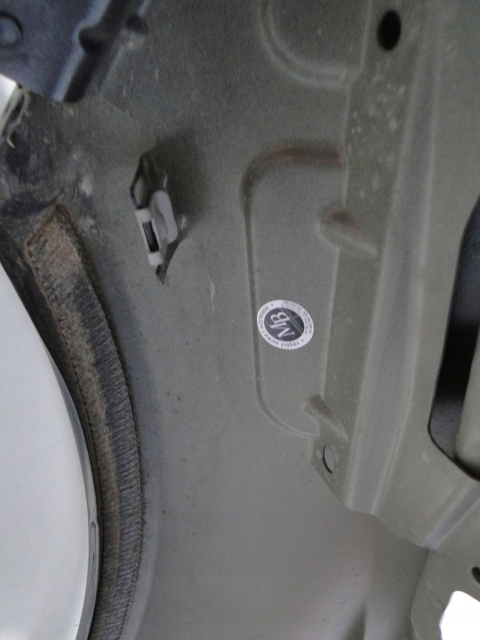 MERCEDES C CLASSE 206 W206 AILE AVANT DROIT 992 A2068800200