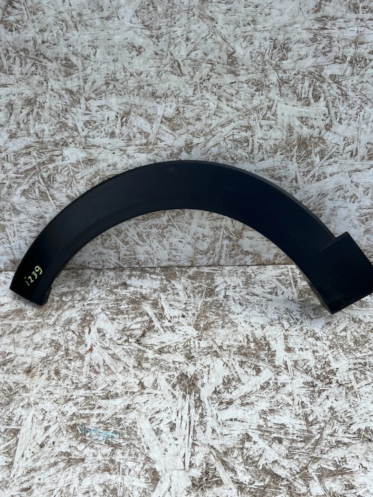 MOULURE REVÊTEMENT GARDE-BOUE GAUCHE AVANT MAZDA CX30 19