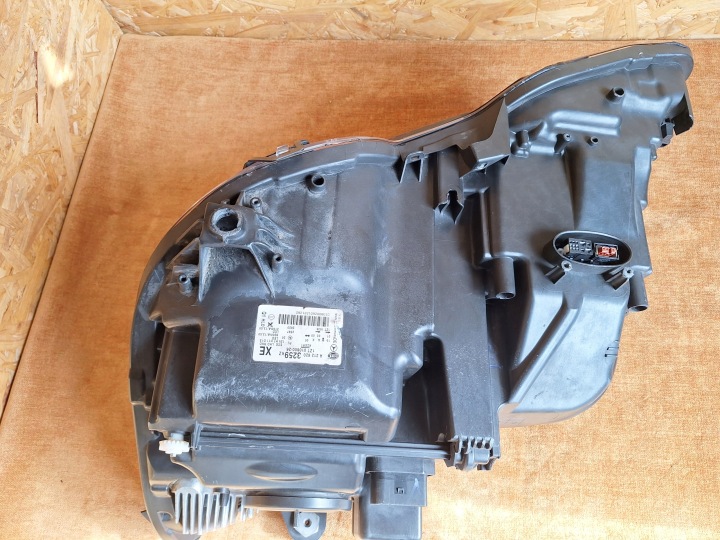 MERCEDES E CLASSE W212 PHARE DROITE BI XÉNON ROTATIF A2128203259
