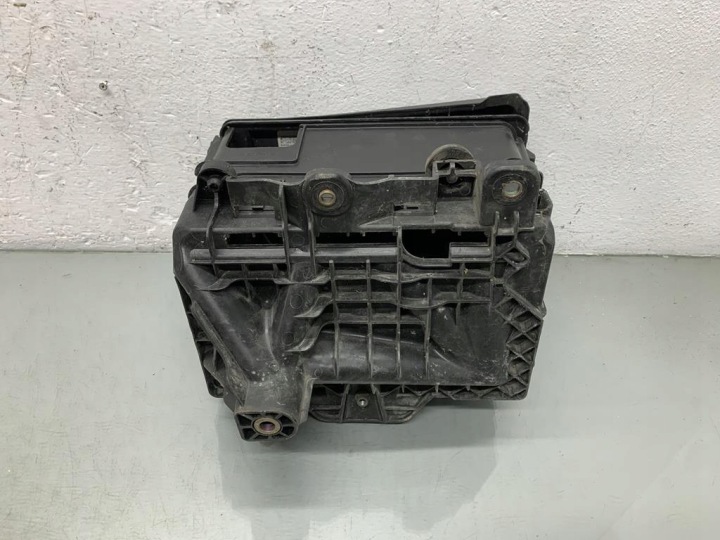 SUPPORT BATTERIE SEAT CORDOBA 1.9 TDI 03 R 6Q0915419B