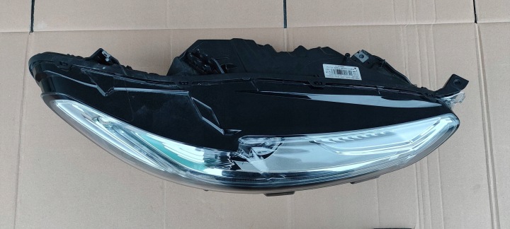 PHARE FORD MONDEO MK V ES7313D154CD AVANT CÔTÉ DROITE