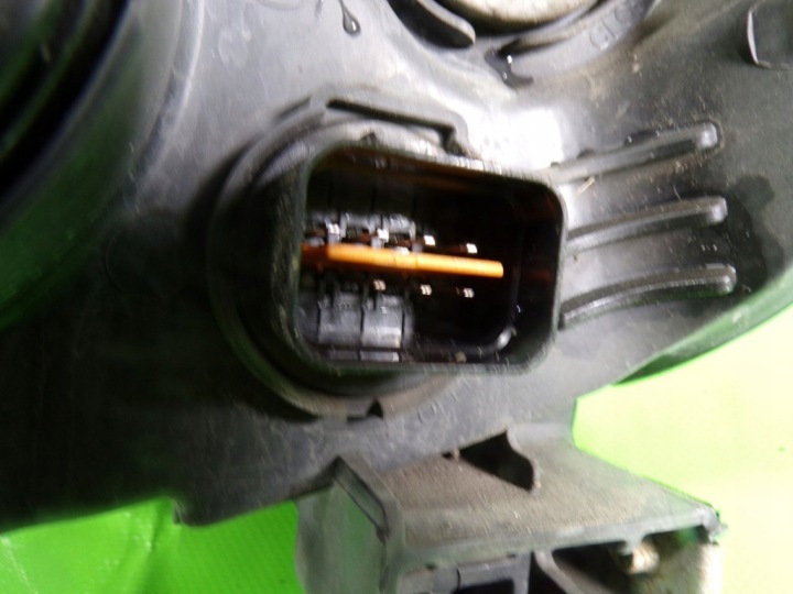 CHEVROLET AVEO T300 PROJECTEUR DROIT AVANT PHARE AVANT 96831062