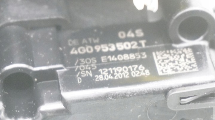 COMMUTATEUR COMPOSITE BANDE AUDI A5 8T A4 B8 LIFT 8R0953568Q