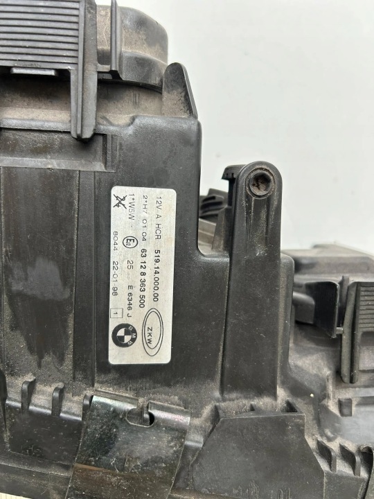 BMW 3 E36 PHARE DROITE AVANT 8363500 ORIGINAL