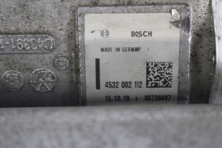 CRÉMAILLÈRE DE DIRECTION CRÉMAILLÈRE DE DIRECTION BMW G30 530E 6896857