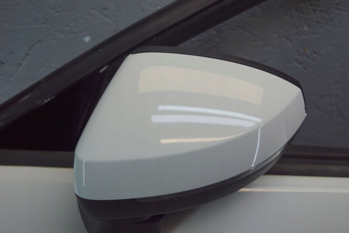 AUDI A3 8V SPORTBACK PORTES GAUCHE AVANT LY9C (D1528)