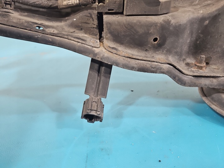 RENFORCEMENT AVANT PANNEAU AVANT HYUNDAI I40 64146-3Z000
