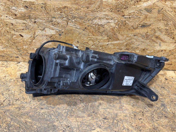 VW TIGUAN I 1 5N1 07-11 PHARE DROITE AVANT AVANT BI-XENON
