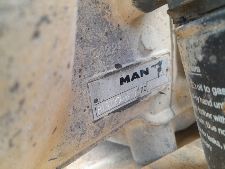 BOÎTE DE VITESSES RETARDER MAN TGX TGS SCANIA 81.32004-6417 2017R 330TYS KM