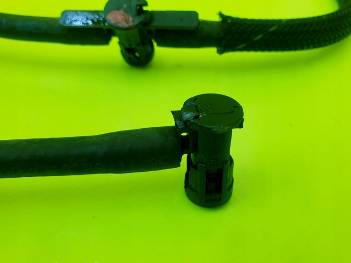 CONDUITES DE DÉRIVATION CARBURANTS DÉBORDEMENT A6 C7 A7 Q7 A8 D4 Q5 3.0 TDI 059130218AE