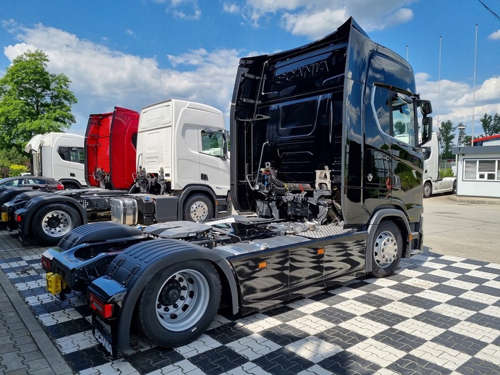 CONSTRUCCIÓN TAPONES ENTRE EJES SCANIA NTG R S LOW DECK LINER SÚPER 