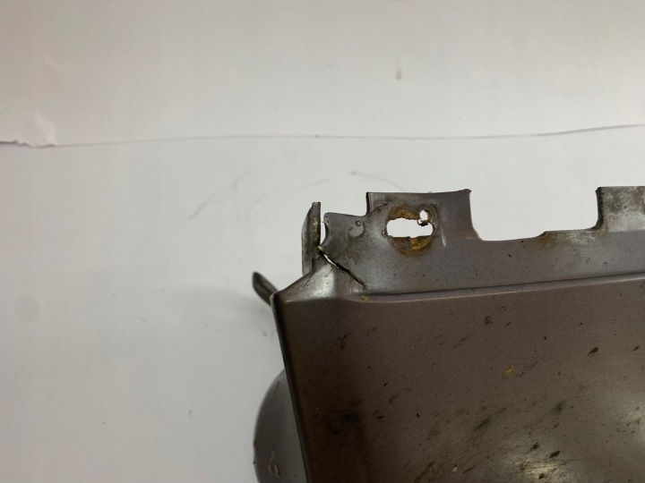 MOULURE SEUIL REVÊTEMENT SEUIL SEUIL GAUCHE GAUCHE MERCEDES W201 190 88 93 R.