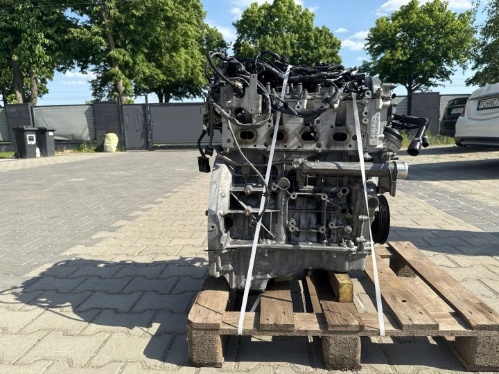 MERCEDES-BENZ C W205 205 COMPLET MOTEUR 1.6CGI 274910 274.910 274