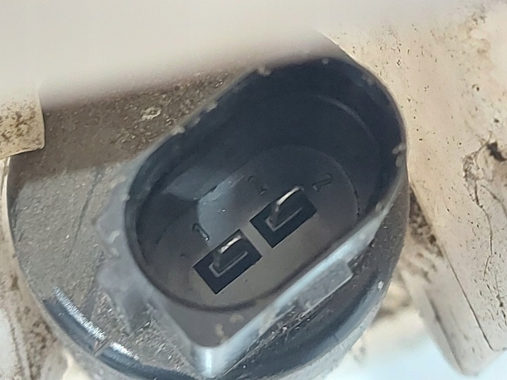 BMW 1 E82 11R RÉSERVOIR LAVE-GLACES 7229537